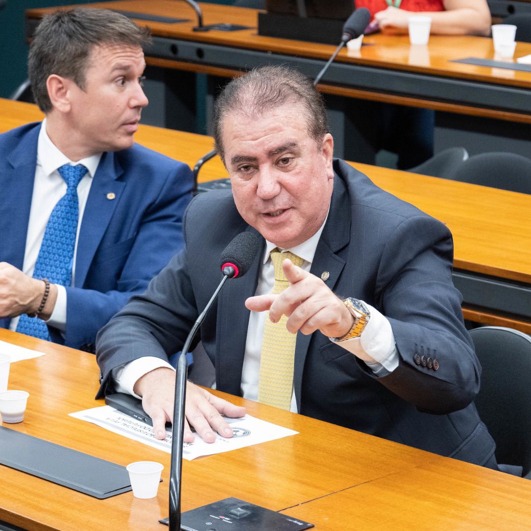 Jonas quer barrar cobrança de imposto sobre pagamentos parcelados do PLR